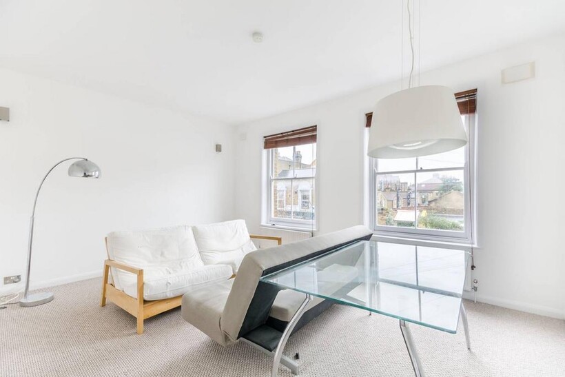 Ellison Road, Streatham, London, SW16 3 bed flat to rent - £2,895 pcm (£668 pw)