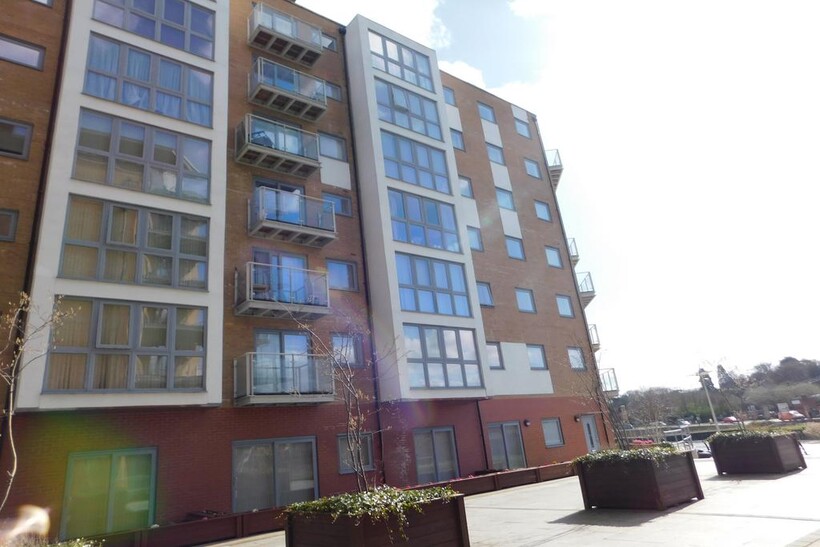 Keel Point, Colchester CO2 2 bed apartment to rent - £1,250 pcm (£288 pw)