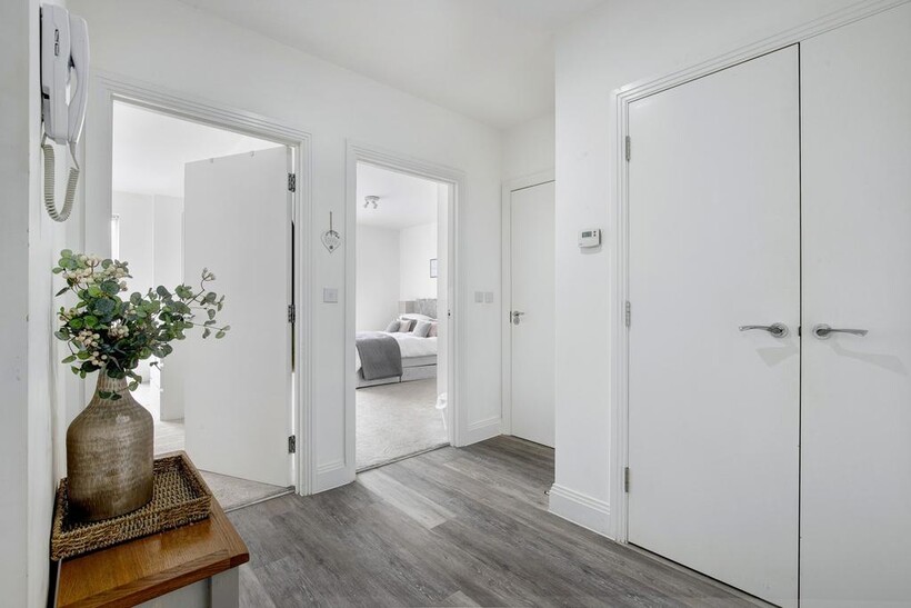 James House, Colchester CO7 2 bed apartment to rent - £1,275 pcm (£294 pw)