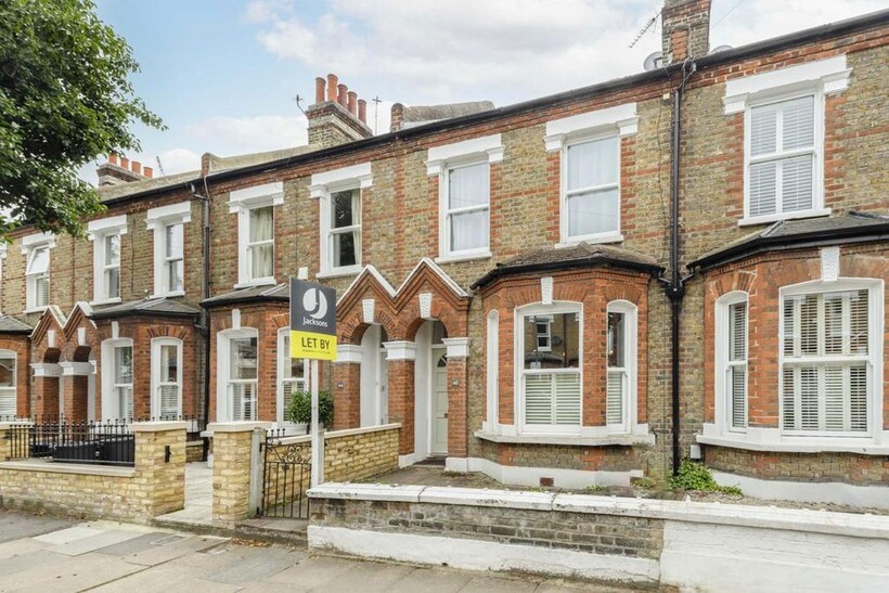 Franche Court Road, London SW17 4 bed terraced house to rent - £4,350 pcm (£1,004 pw)