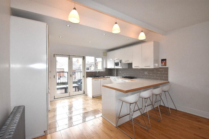 Land of Green Ginger, Hull, HU1 2 bed flat to rent - £995 pcm (£230 pw)