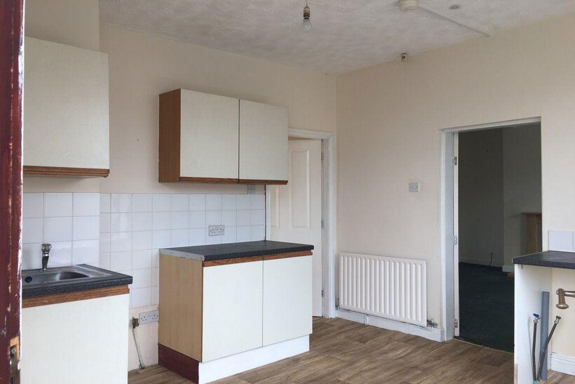 Wood Street, Darwen 1 bed flat to rent - £495 pcm (£114 pw)