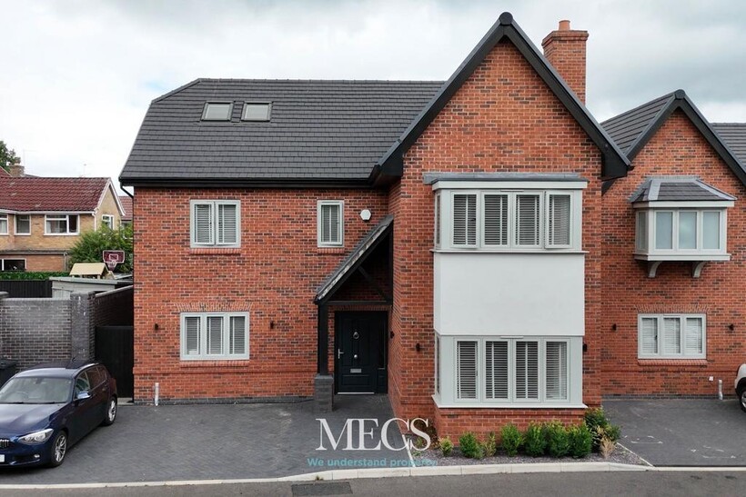 Willow Gardens, Lea Green Lane... 5 bed detached house to rent - £4,100 pcm (£946 pw)