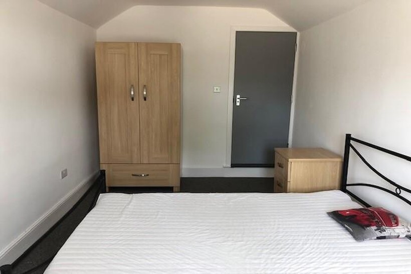 Alfred Street, Tredworth, Gloucester 1 bed in a house share to rent - £525 pcm (£121 pw)