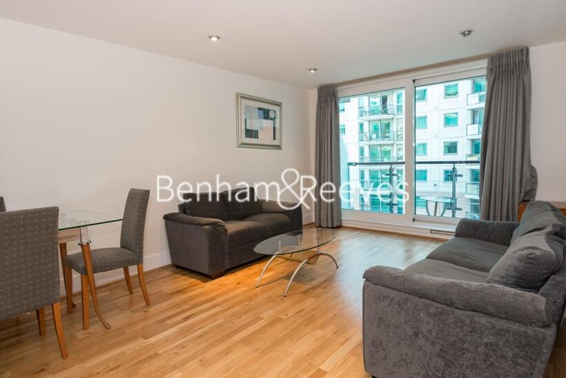 Drake House, Vauxhall  SW8 2 bed apartment to rent - £3,350 pcm (£773 pw)