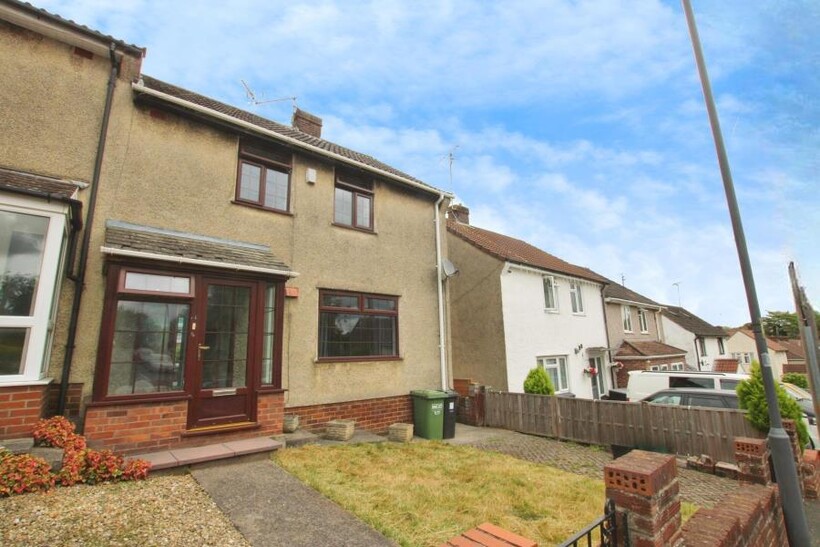 Gerrish Avenue, Bristol BS16 4 bed semi-detached house to rent - £2,300 pcm (£531 pw)