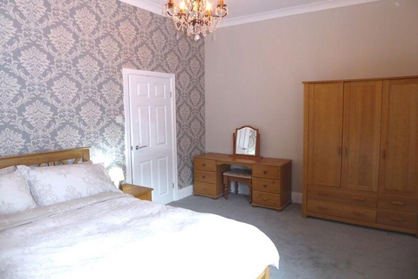 7 Ivy Avenue, Barrow-In-Furness 2 bed terraced house to rent - £785 pcm (£181 pw)