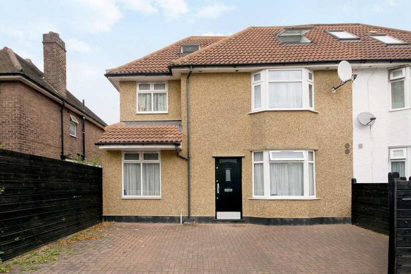 Noel Road, West Acton, London, W3 1 bed flat to rent - £1,634 pcm (£377 pw)