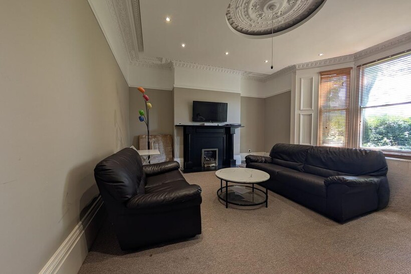 St. Bedes Park, Sunderland, SR2 8 bed terraced house to rent - £565 pcm (£130 pw)