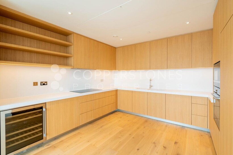 Wilshire House, Prospect Way... 4 bed penthouse to rent - £26,000 pcm (£6,000 pw)