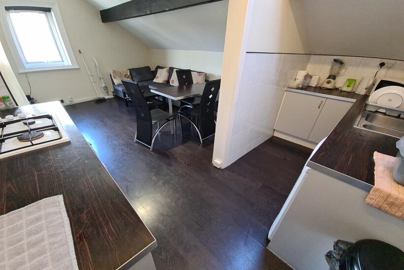 Monk Bridge Road, Leeds 1 bed house to rent - £524 pcm (£121 pw)