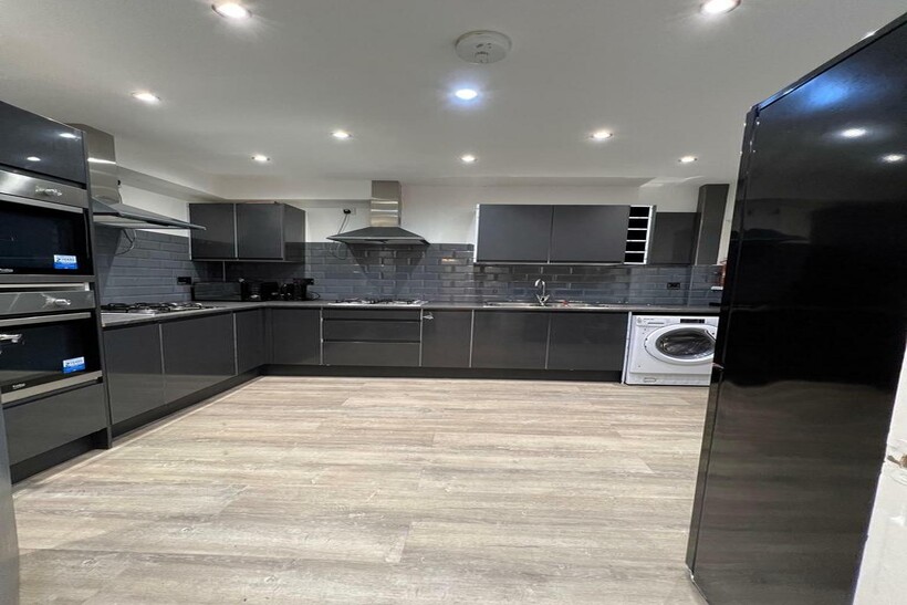 Brynmill Avenue, Brynmill, Swansea 1 bed terraced house to rent - £400 pcm (£92 pw)