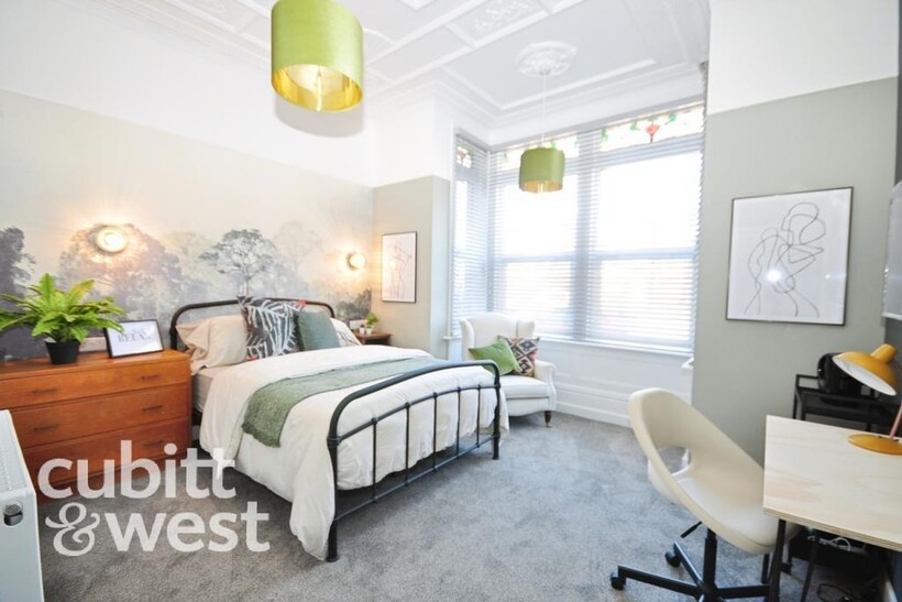 AVAILABLE WITH NO DEPOSIT London Road... 1 bed in a house share to rent - £775 pcm (£179 pw)