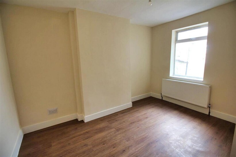 Bristol BS5 4 bed terraced house to rent - £2,295 pcm (£530 pw)