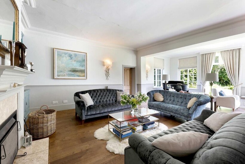 Montgomerys Farm, Farnham 6 bed detached house to rent - £9,500 pcm (£2,192 pw)