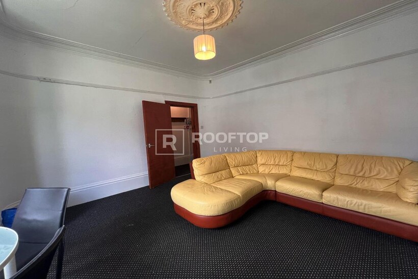 St. Michaels Terrace, Leeds LS6 1 bed in a house share to rent - £429 pcm (£99 pw)