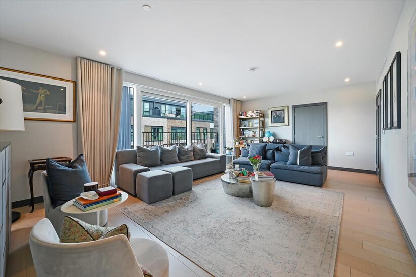 Fairwater House, Chelsea Creek... 4 bed flat to rent - £11,000 pcm (£2,538 pw)