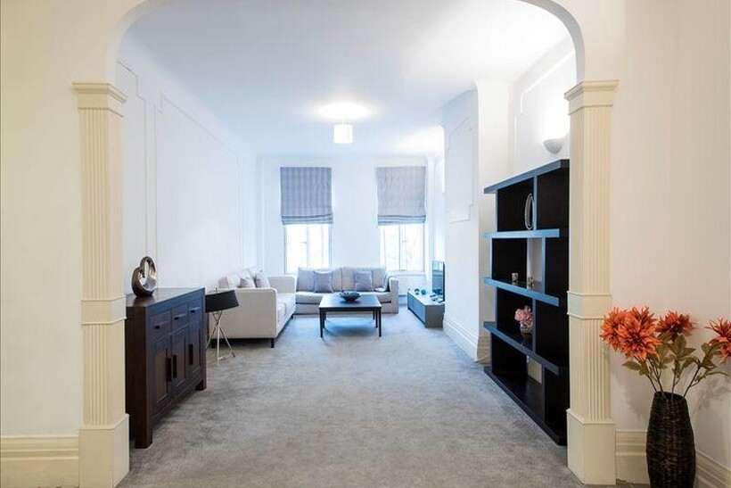 Park Road, London NW8 5 bed apartment to rent - £8,753 pcm (£2,020 pw)