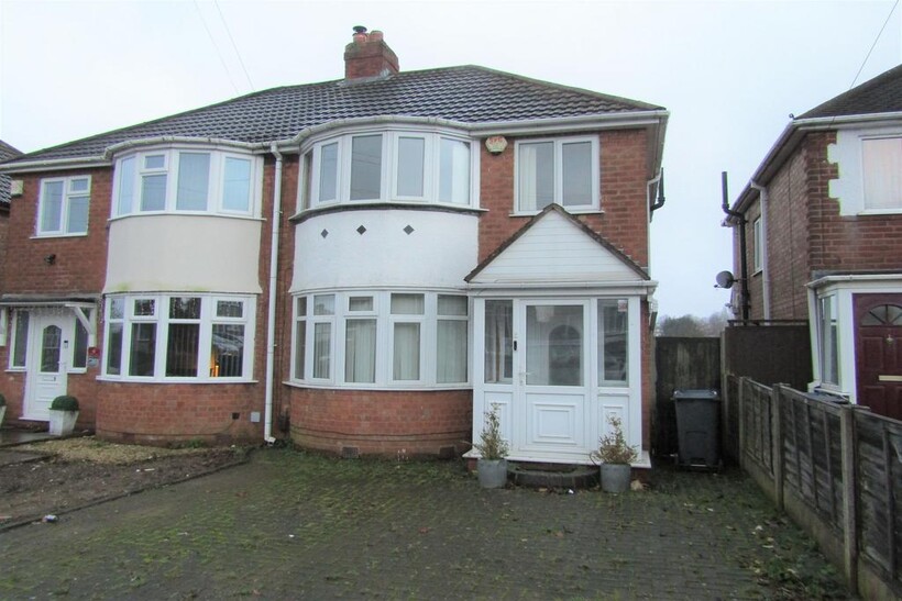 Mildenhall Road, Birmingham B42 3 bed semi-detached house to rent - £1,150 pcm (£265 pw)