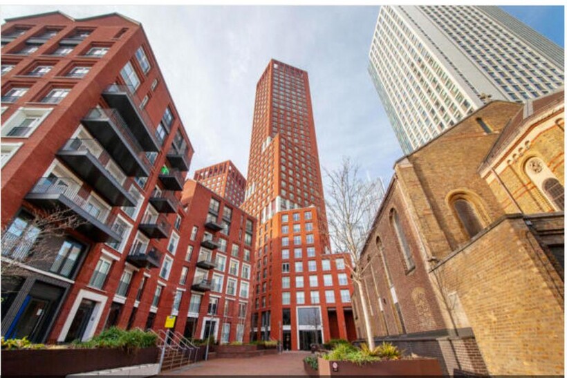 Keybridge Tower, London, SW8 3 bed apartment to rent - £6,250 pcm (£1,442 pw)