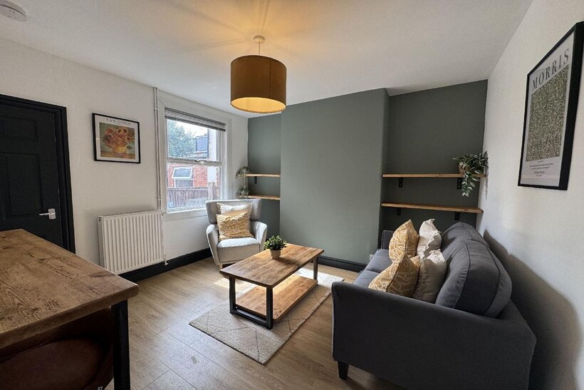 Nottingham NG7 3 bed house to rent - £521 pcm (£120 pw)
