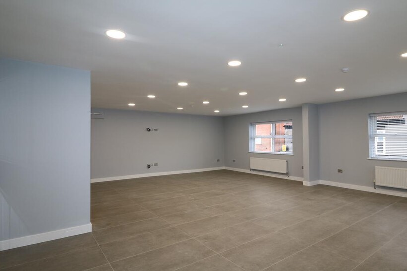 Waterloo Road, Middlesbrough TS1 Property to rent - £997 pcm (£230 pw)