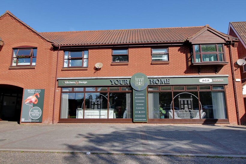 PLUMSTEAD ROAD Retail property (high street) to rent - £2,167 pcm (£500 pw)