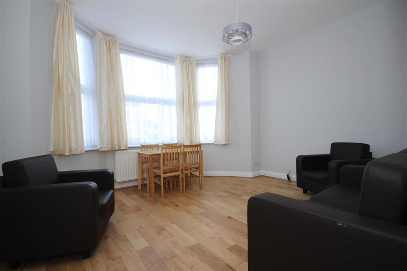 Craven Park, Harlesden, NW10 8TD 1 bed flat to rent - £1,547 pcm (£357 pw)