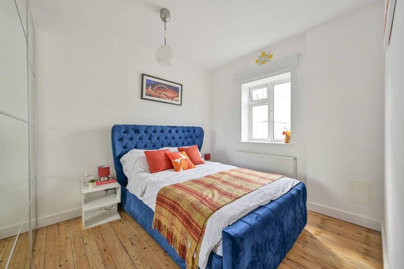 Bushey Road, Wimbledon, London, SW20 1 bed flat to rent - £2,384 pcm (£550 pw)