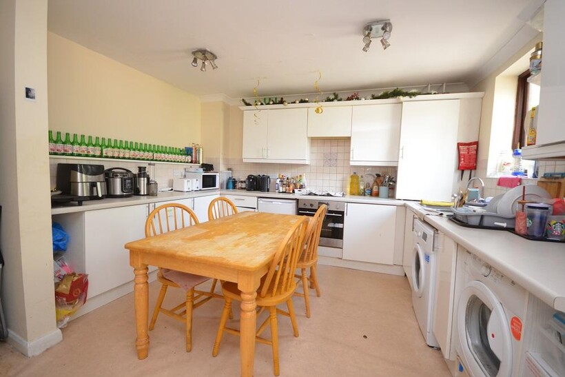 Plover Way, London SE16 5 bed terraced house to rent - £3,350 pcm (£773 pw)