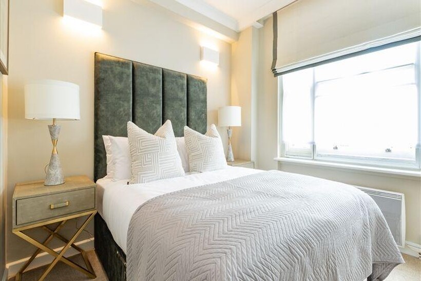 Hill Street, London W1J 2 bed apartment to rent - £5,460 pcm (£1,260 pw)