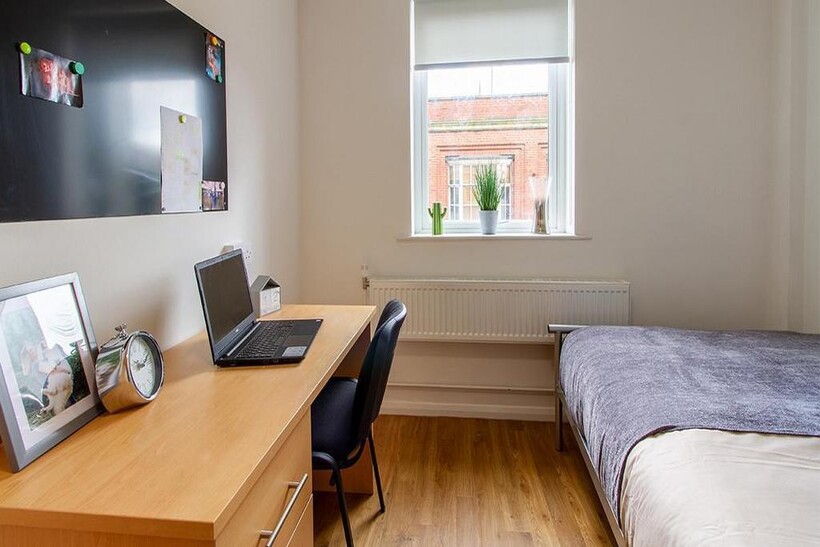 Clasketgate, Lincoln LN2 1 bed in a flat share to rent - £429 pcm (£99 pw)