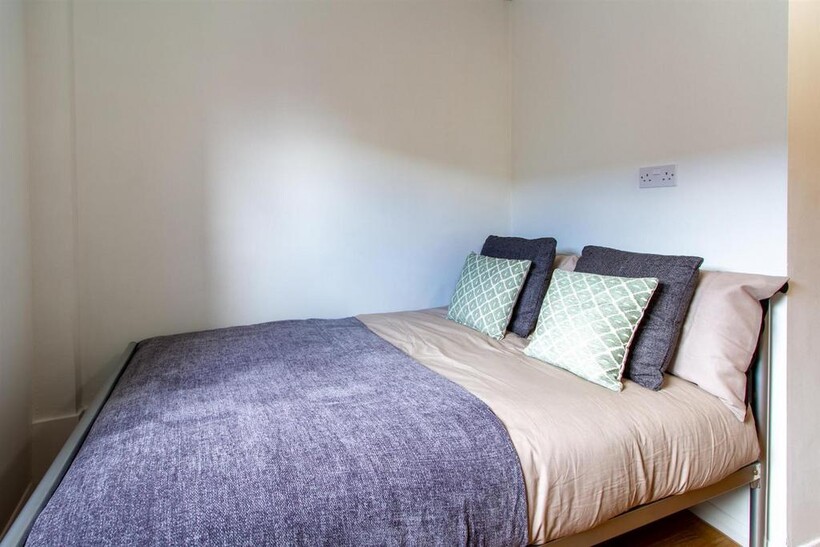 Clasketgate, Lincoln LN2 1 bed in a flat share to rent - £429 pcm (£99 pw)
