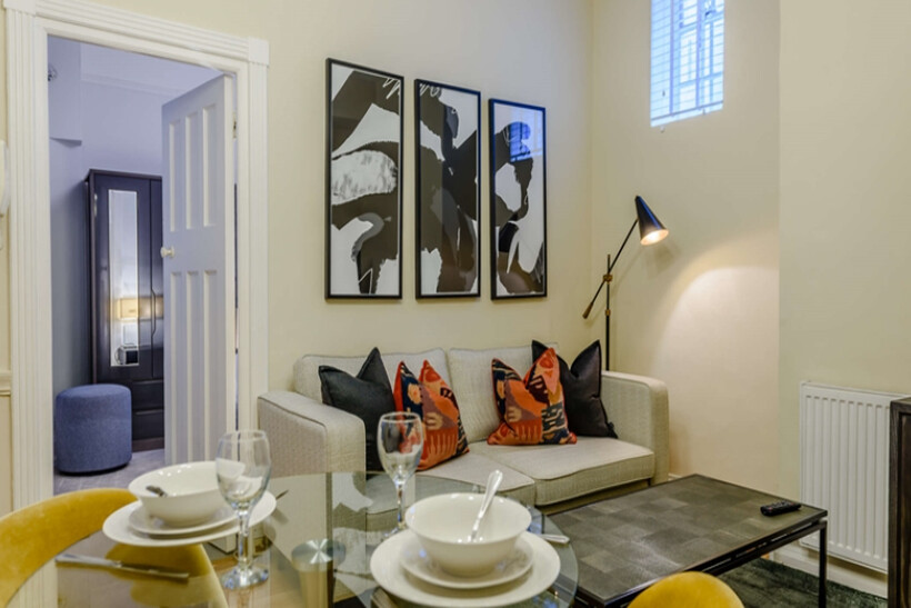 Park Road, London NW8 1 bed apartment to rent - £2,600 pcm (£600 pw)