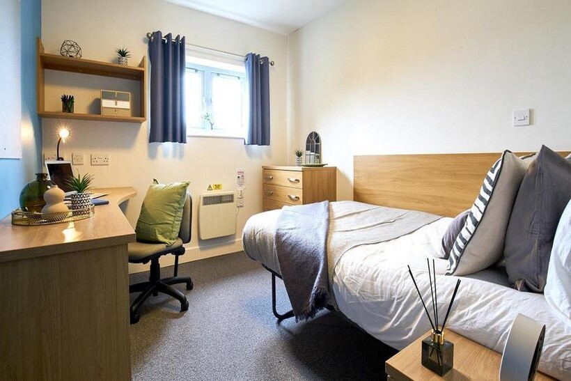 Shield Street, Newcastle Upon Tyne NE2 1 bed in a flat share to rent - £672 pcm (£155 pw)