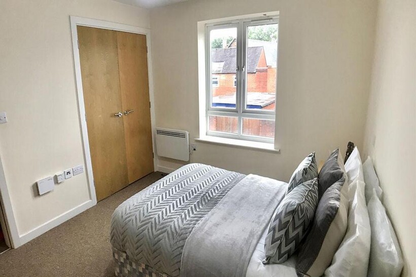 Hassell Street, Newcastle-Under-Lyme ST5 1 bed in a flat share to rent - £693 pcm (£160 pw)