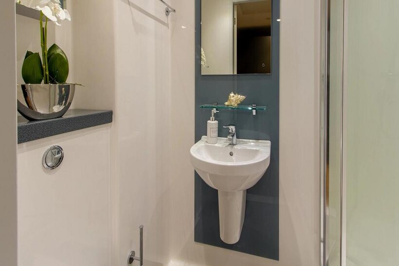 Belgrave Street, Leeds LS2 1 bed in a flat share to rent - £819 pcm (£189 pw)