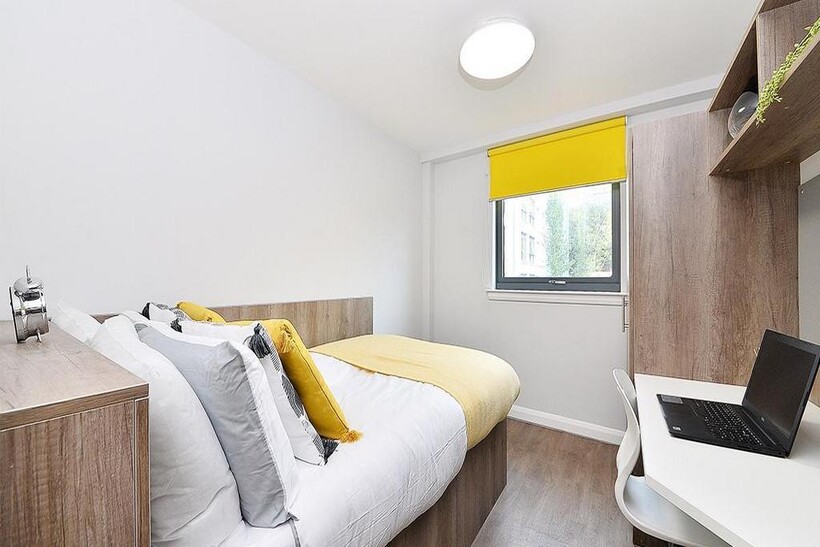 Gorgie Road, Edinburgh EH11 1 bed in a flat share to rent - £966 pcm (£223 pw)