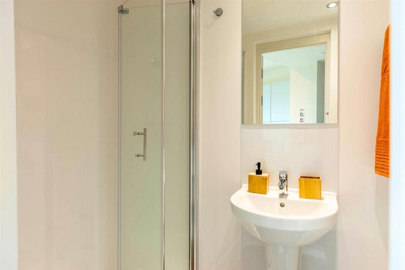 Dogpool Lane, Birmingham B30 1 bed in a flat share to rent - £1,062 pcm (£245 pw)