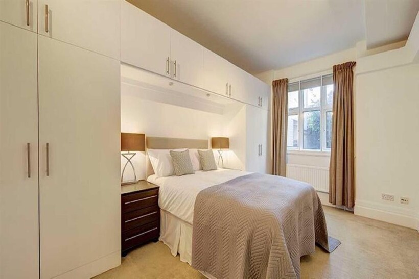 Strathmore-court-regents-park-nw8-2