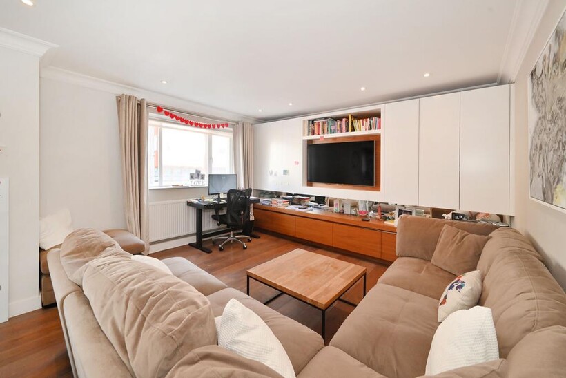 Harrington Road, SW7 2 bed apartment to rent - £4,225 pcm (£975 pw)