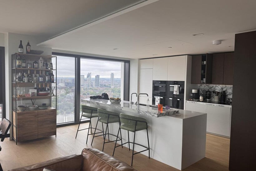 One Casson Square, Southbank Place 4... 3 bed apartment to rent - £9,650 pcm (£2,227 pw)