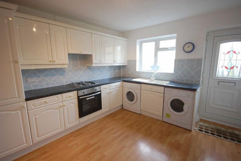 North Road, London W5 4 bed house to rent - £3,098 pcm (£715 pw)