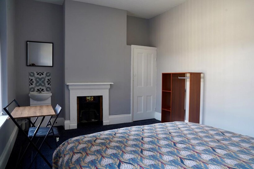 Queensgate Street,  Hull, HU3 1 bed in a house share to rent - £495 pcm (£114 pw)