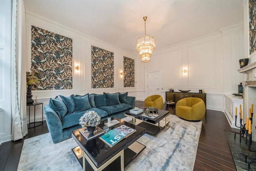 Wimpole Street, London W1G 3 bed flat to rent - £9,447 pcm (£2,180 pw)