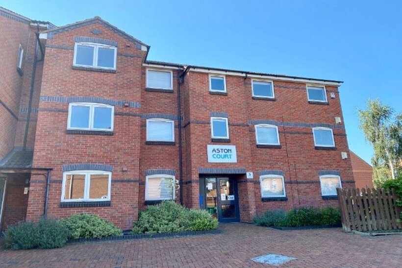Aston Court, Barrique Road NG7 1 bed in a house share to rent - £715 pcm (£165 pw)