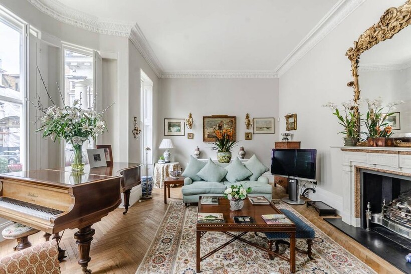 Elvaston Place, South Kensington... 4 bed maisonette to rent - £10,400 pcm (£2,400 pw)
