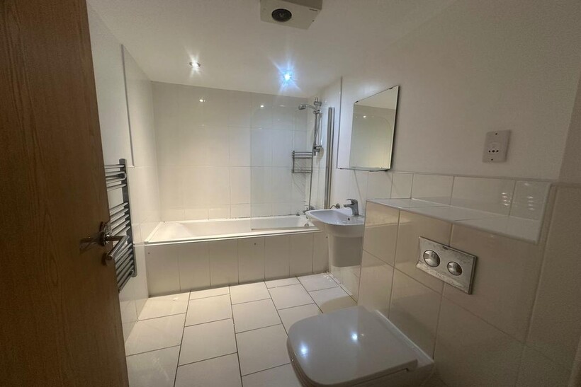 Erskine Street, Leicester LE1 2 bed flat to rent - £815 pcm (£188 pw)