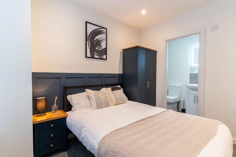 Queens Road 1 bed in a house share to rent - £720 pcm (£166 pw)