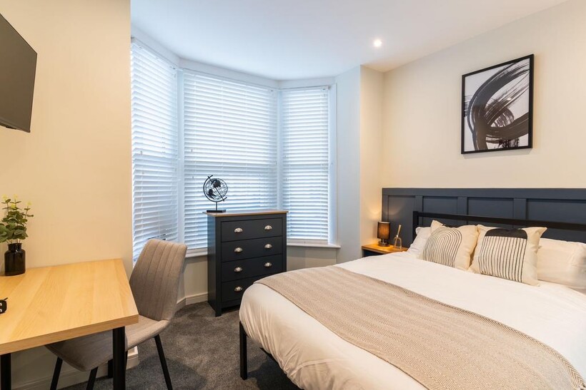 Queens Road 1 bed in a house share to rent - £720 pcm (£166 pw)